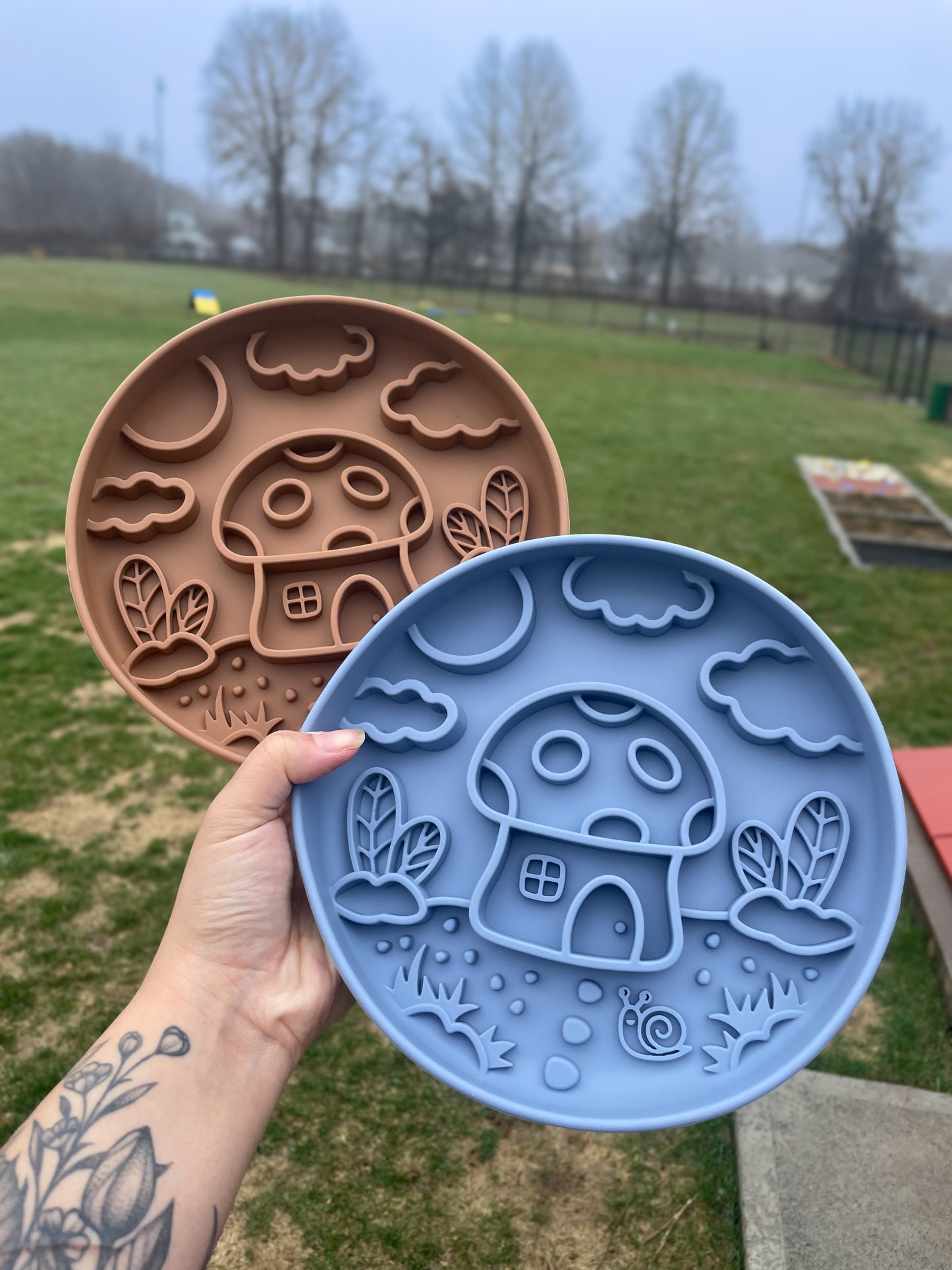 Mushroom Slow Feeder